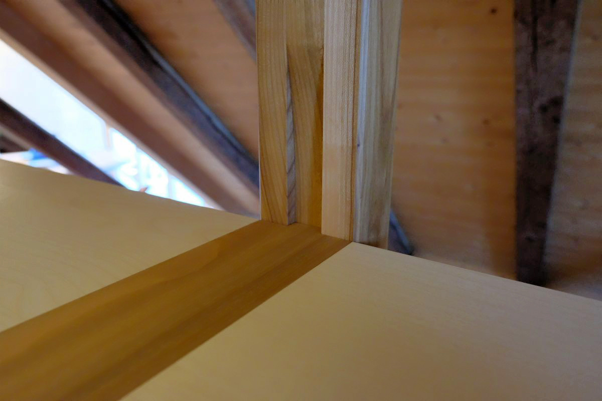 BERTHA & PAUL Regal im Raum