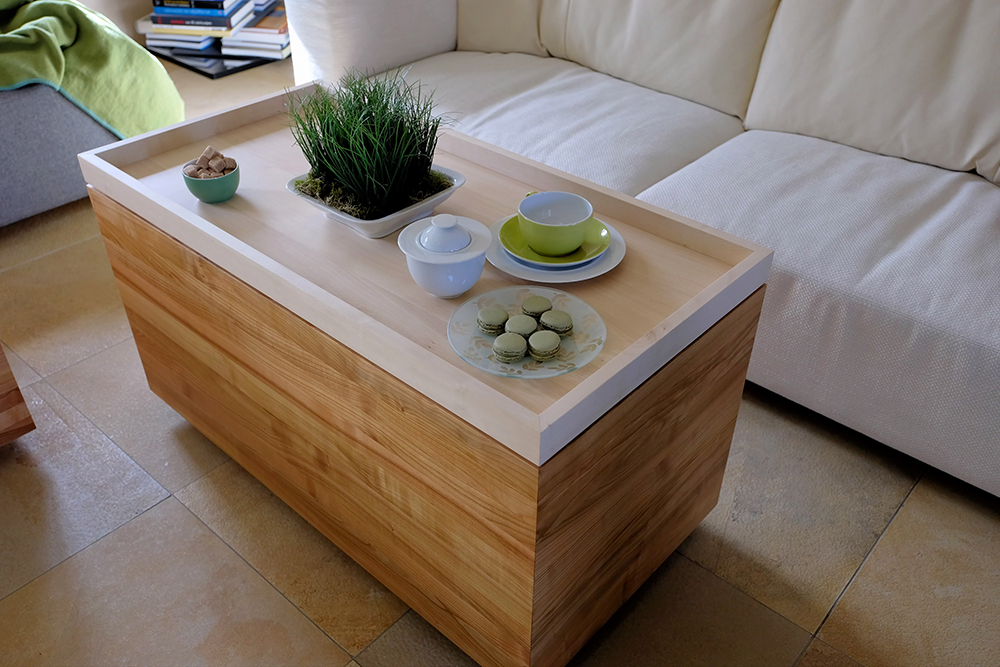 T.! Tisch mit Tablett – Ansicht 4