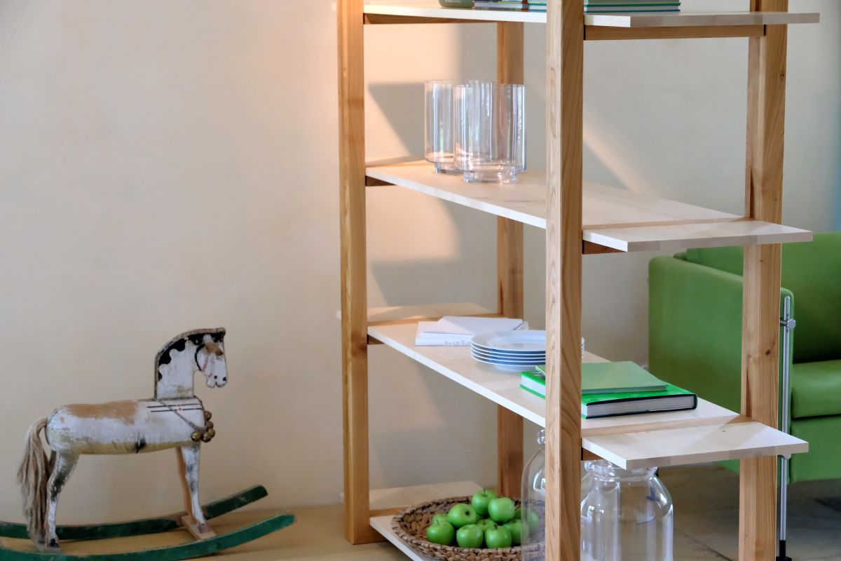 BERTHA & PAUL Regal Detail